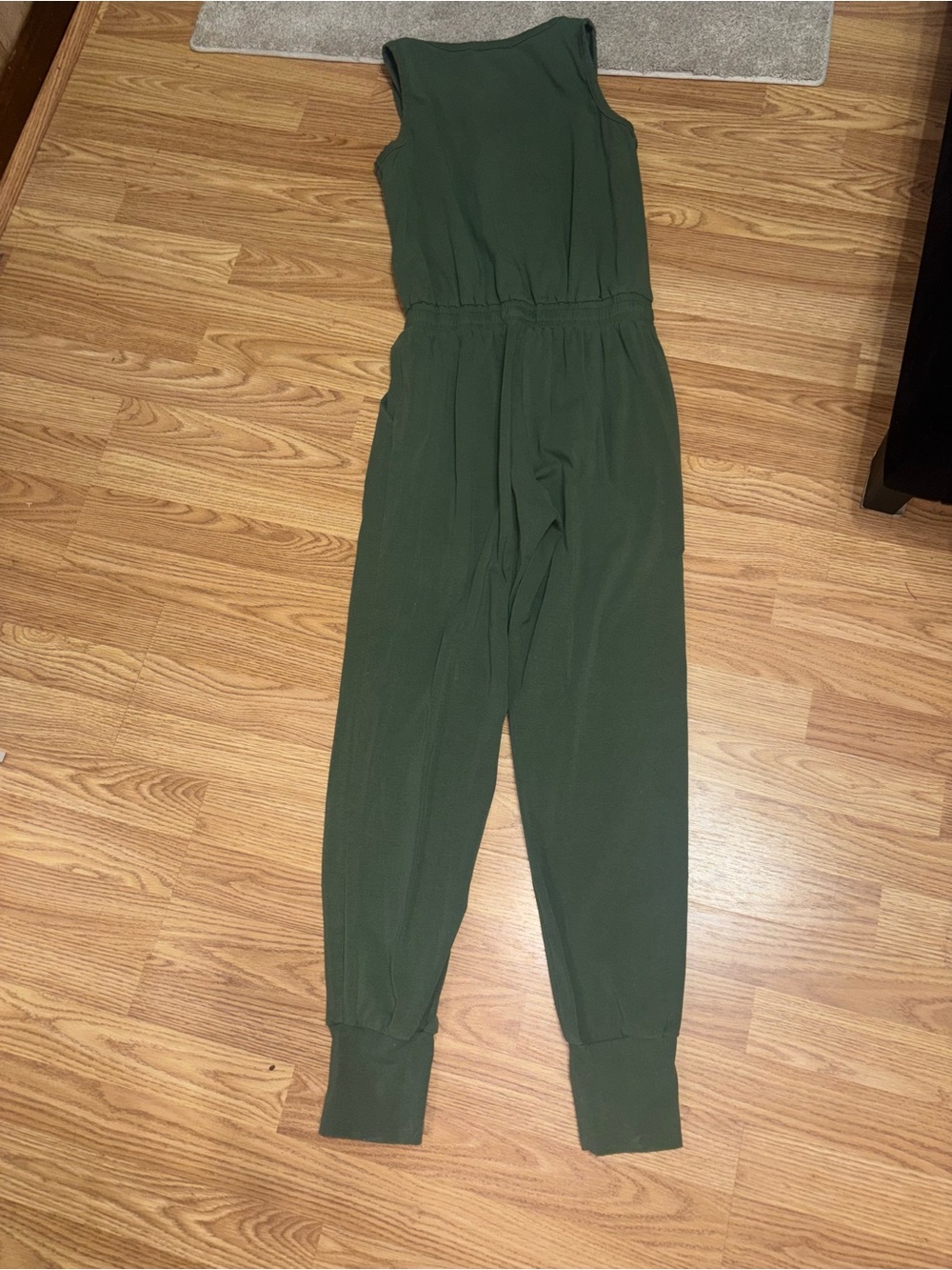 Sleeveless Drawstring Olive Jumpsuit with Button Placket - Picture 2 of 5